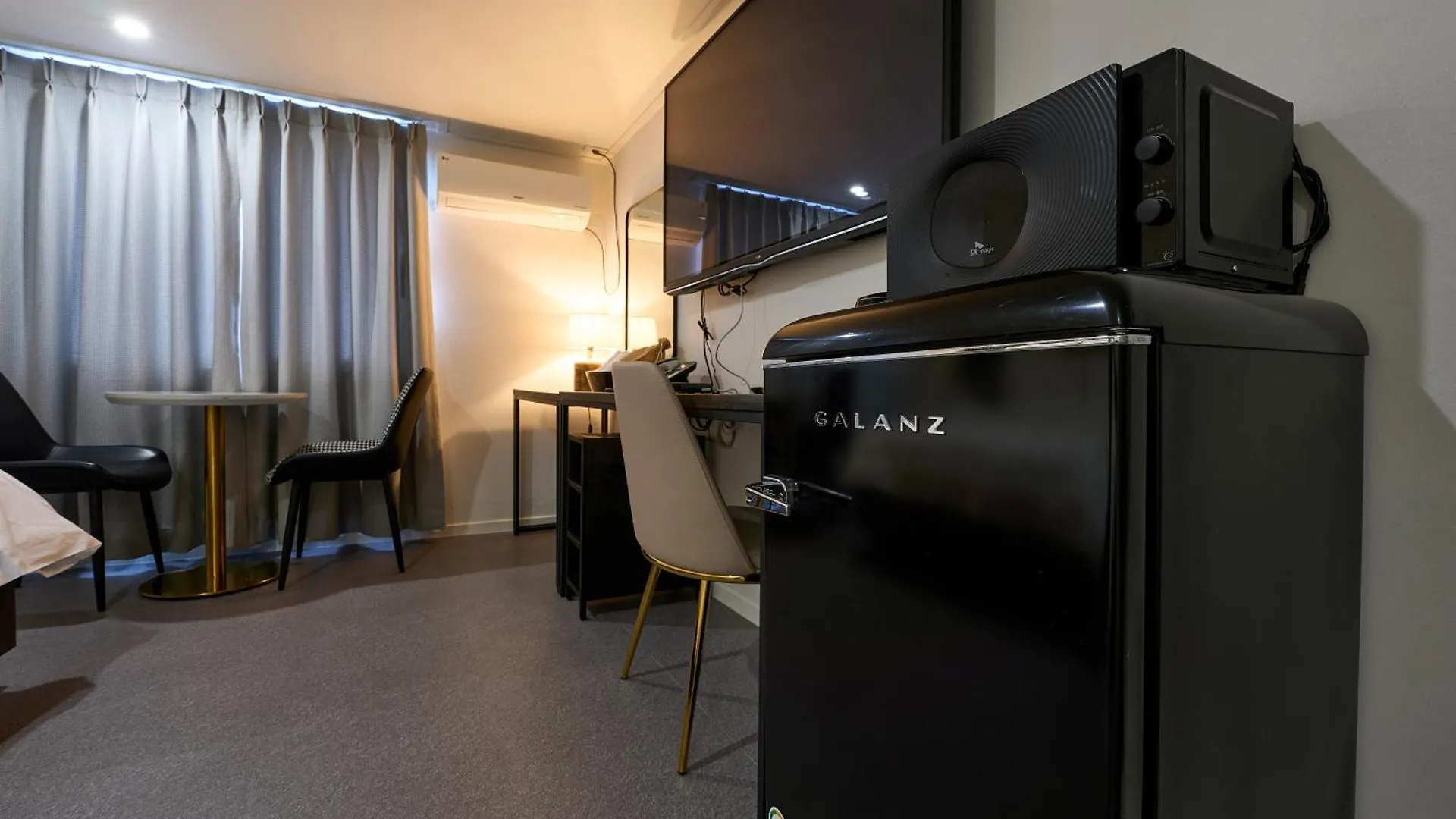 Hotel Chloe Seul 0*,  Güney Kore